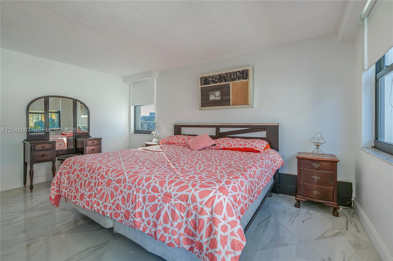 2401 S Ocean Dr # 305