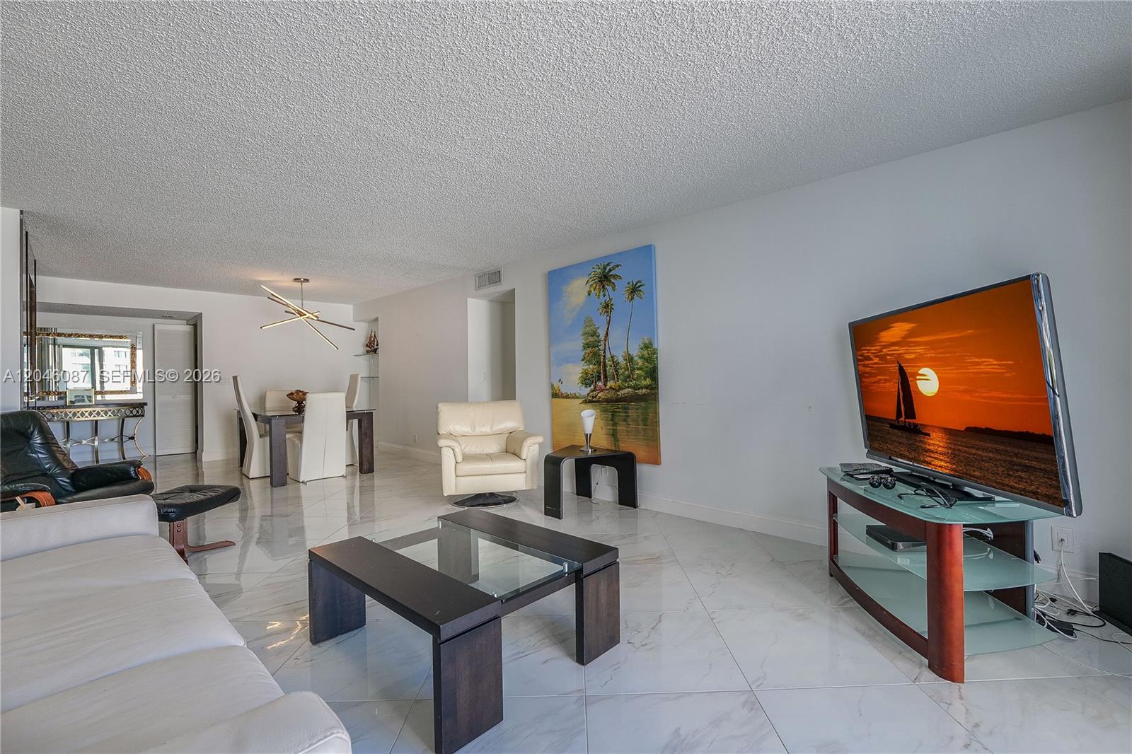 2401 S Ocean Dr # 305
