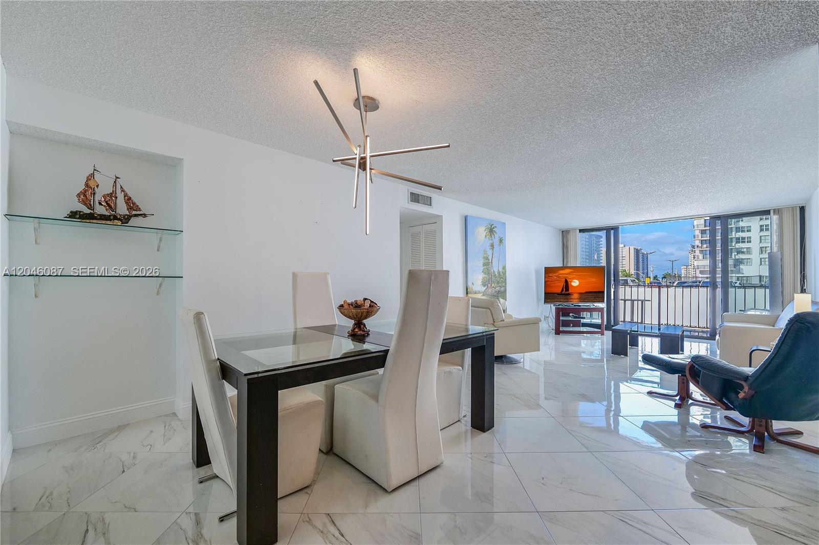 2401 S Ocean Dr # 305