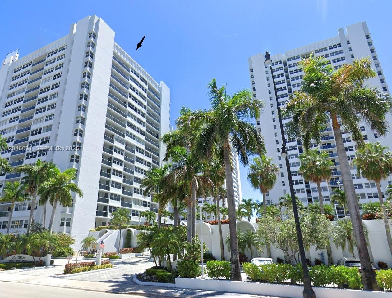 1880 S Ocean Dr # 807