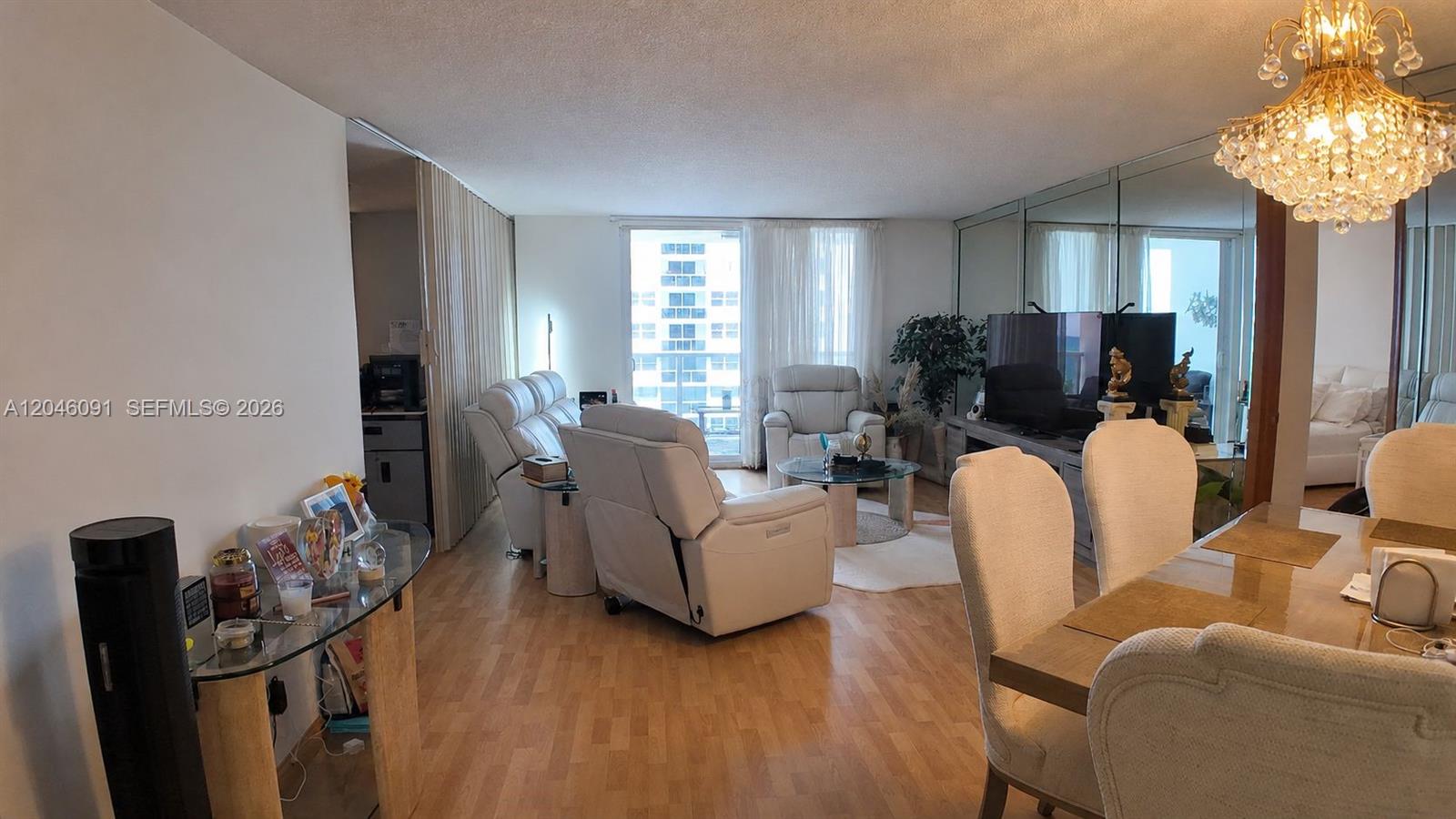 1880 S Ocean Dr # 807