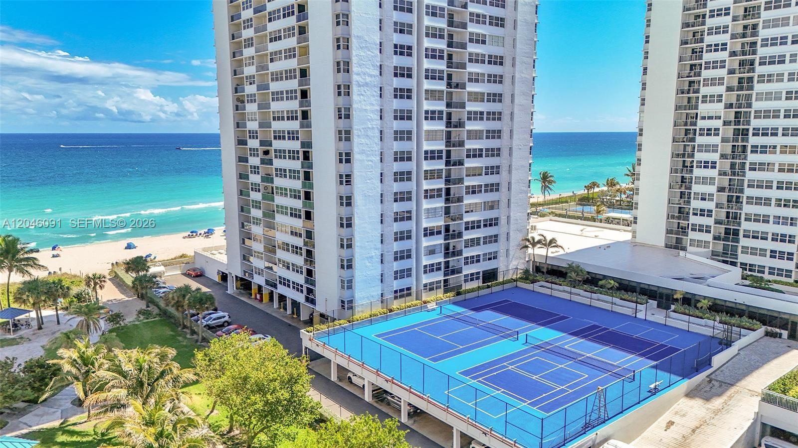 1880 S Ocean Dr # 807