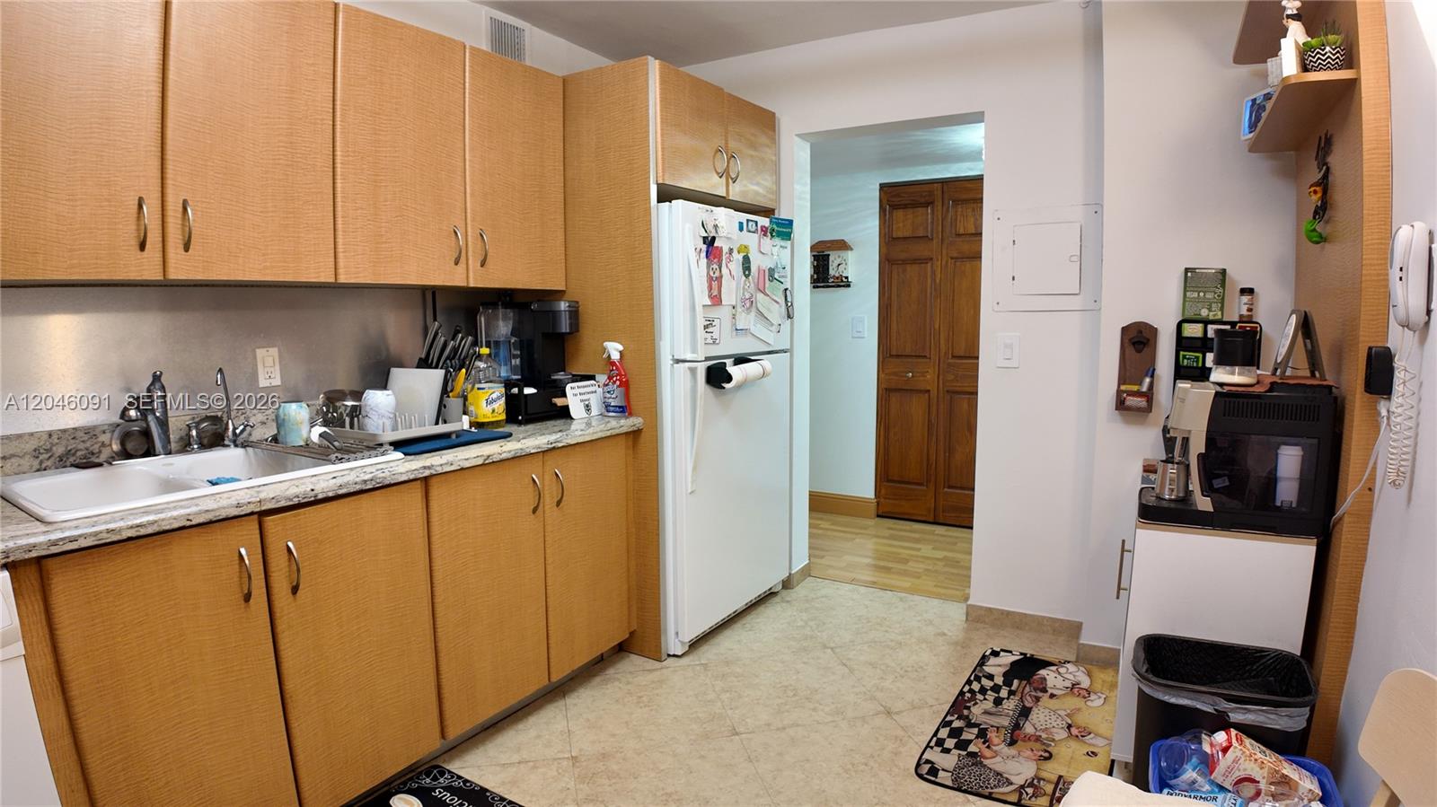 1880 S Ocean Dr # 807