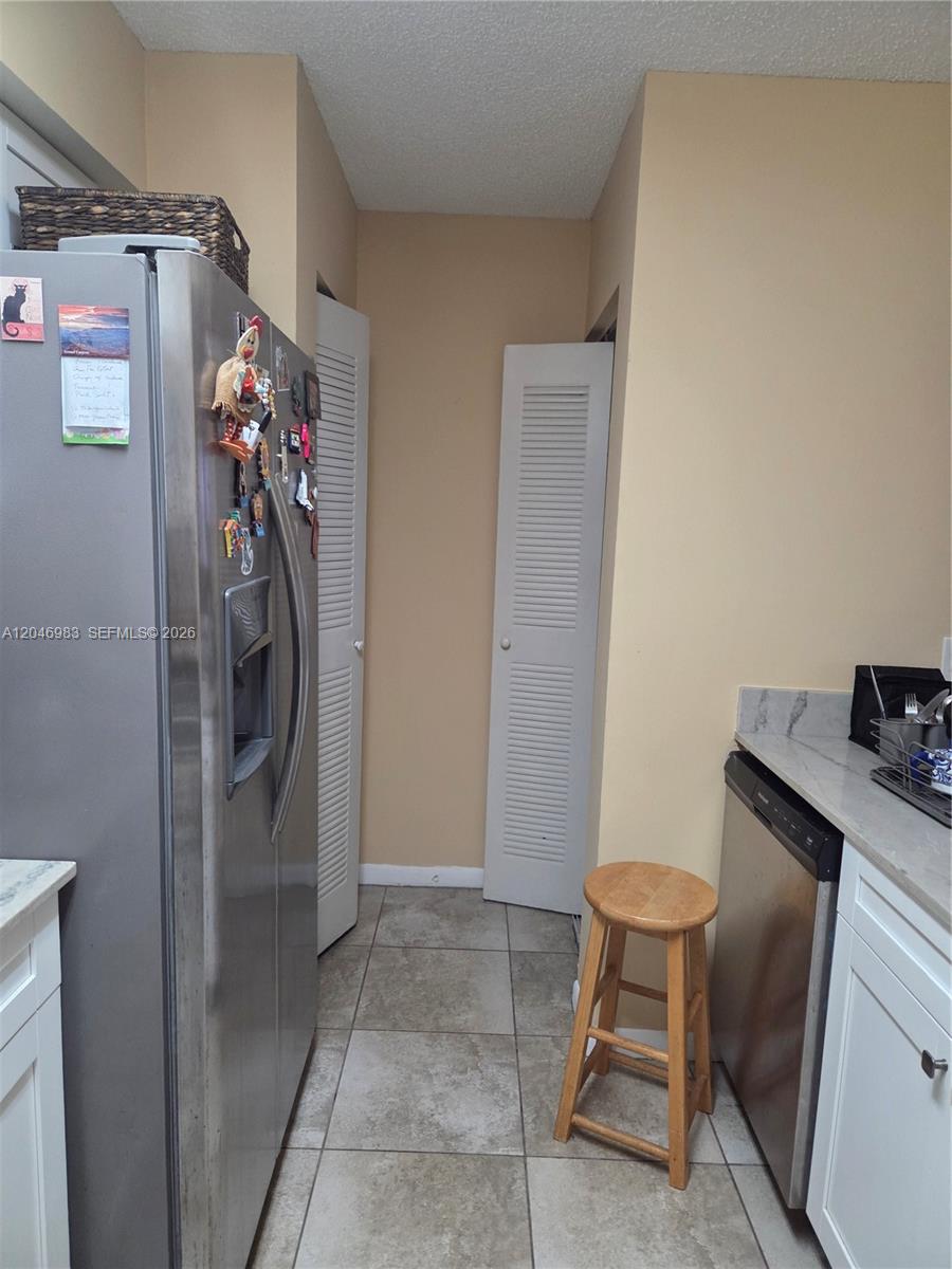 520 S Park Rd # 12 Unit: 16-12