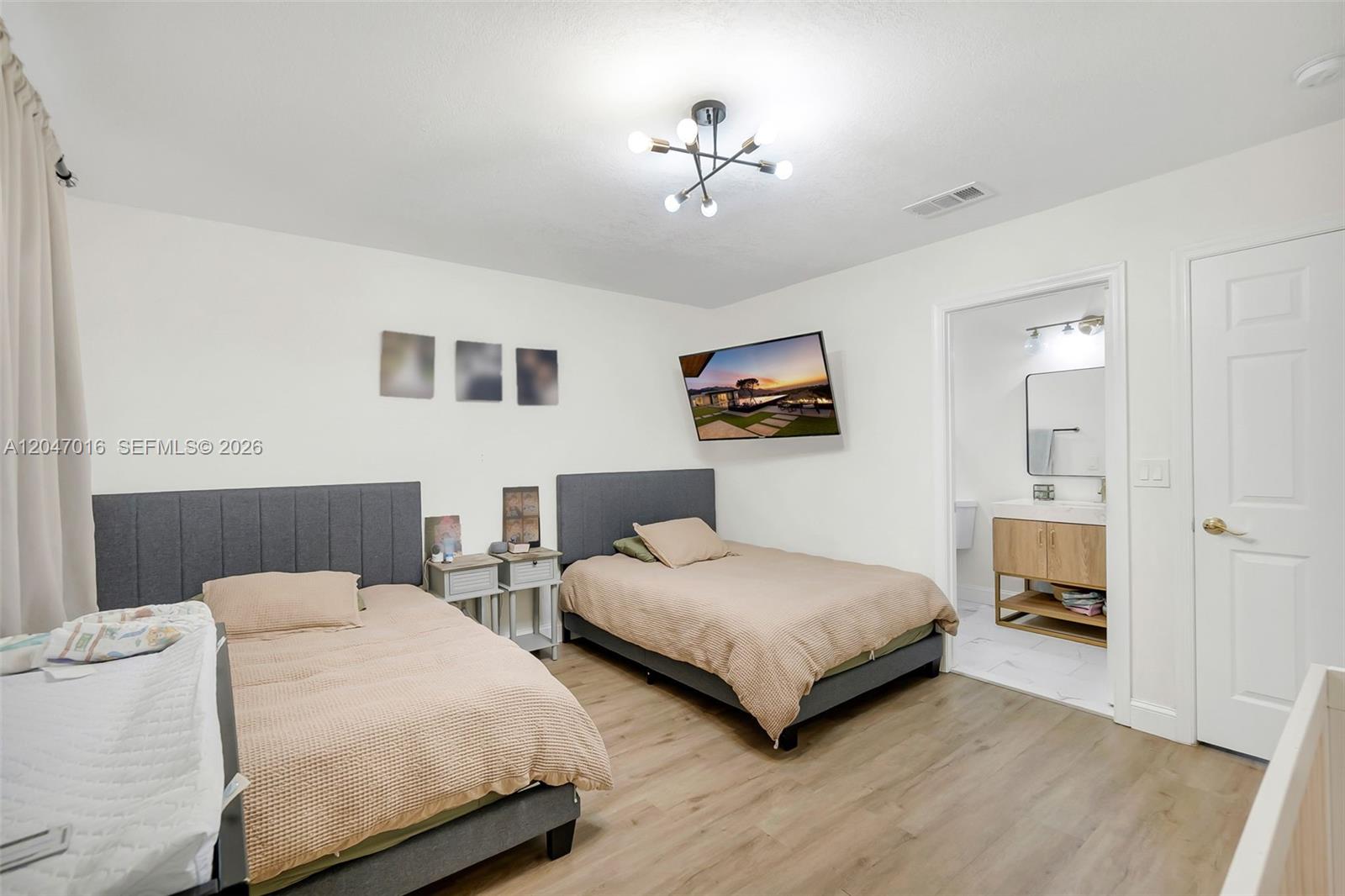6819 Sienna Club Pl