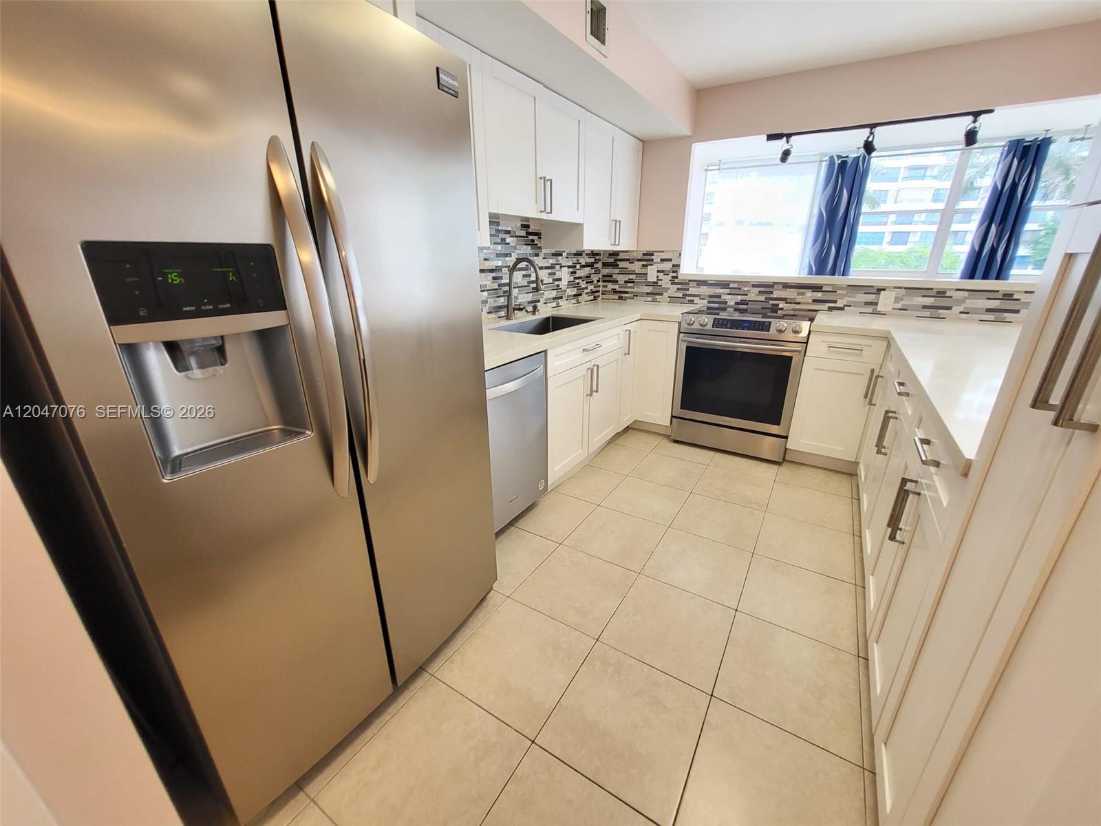 501 Three Islands Blvd # 310