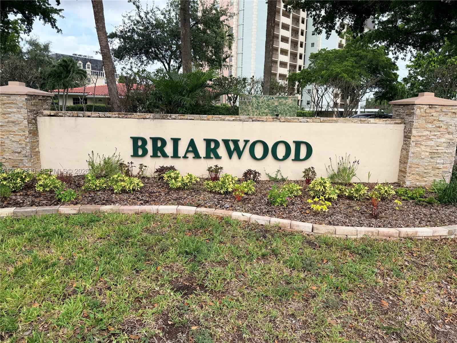 3575 Broken Woods Dr # 303