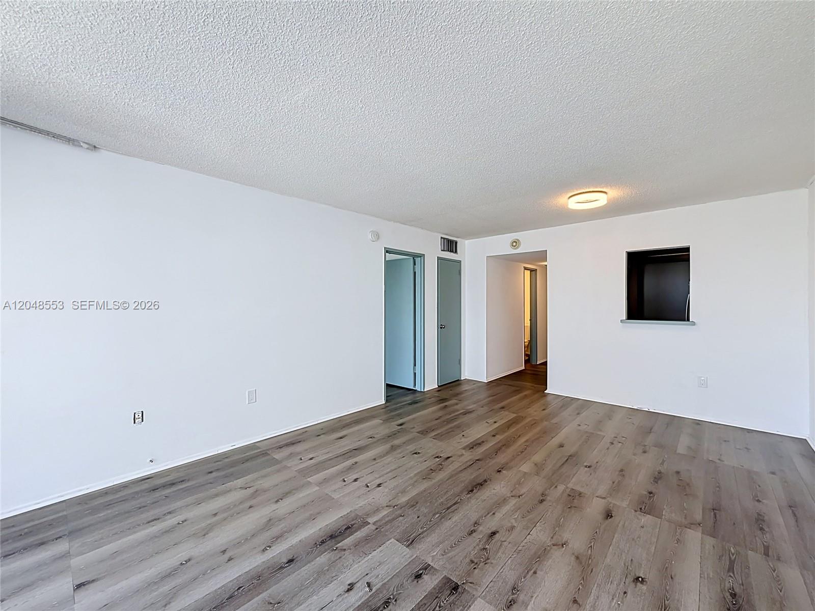 1228 West Ave # 208