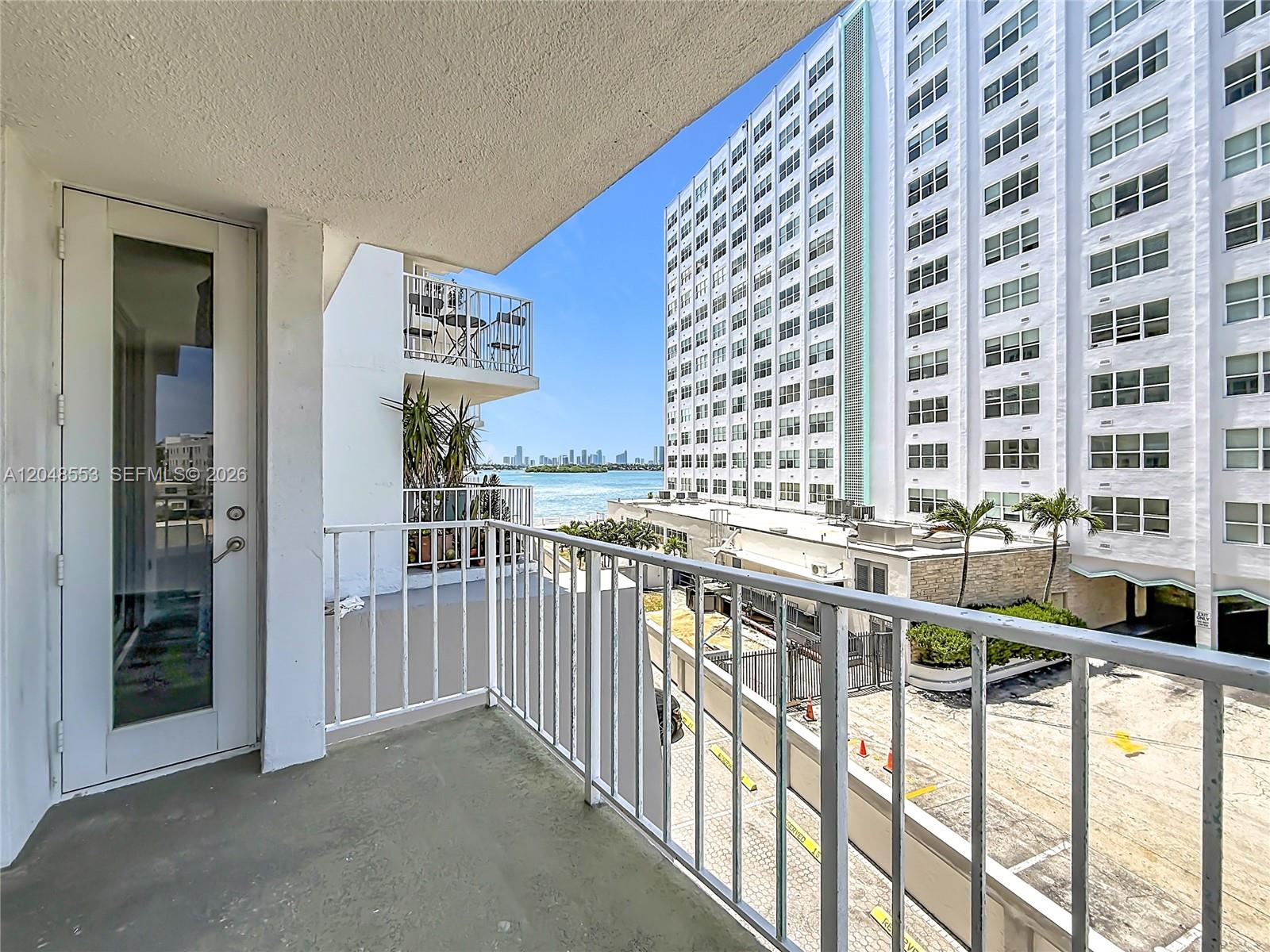 1228 West Ave # 208