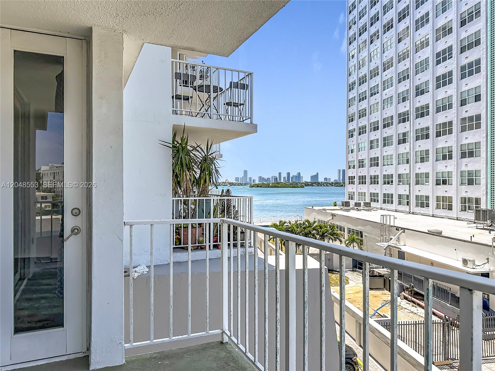 1228 West Ave # 208