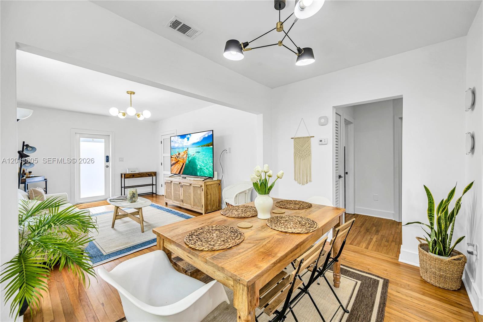 250 NW 40th Ave