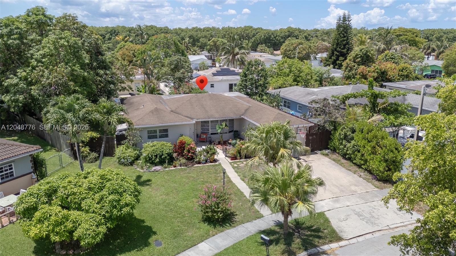 5045 SW 10th St