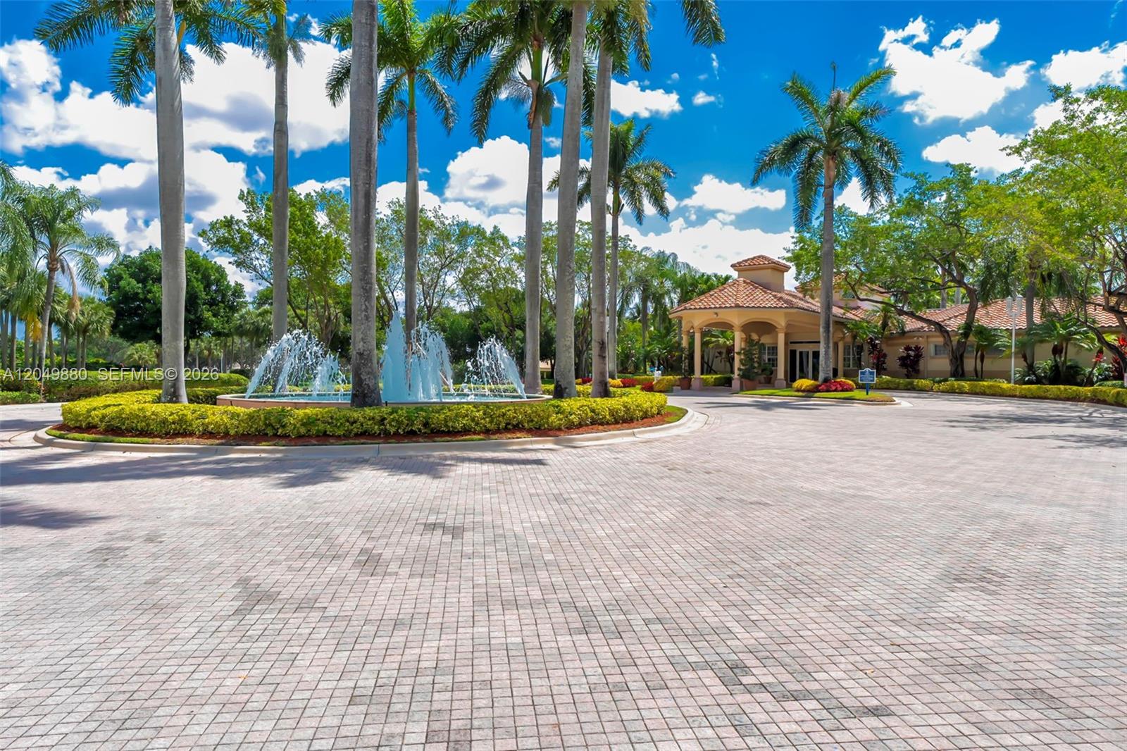 1811 NW 168th Ave