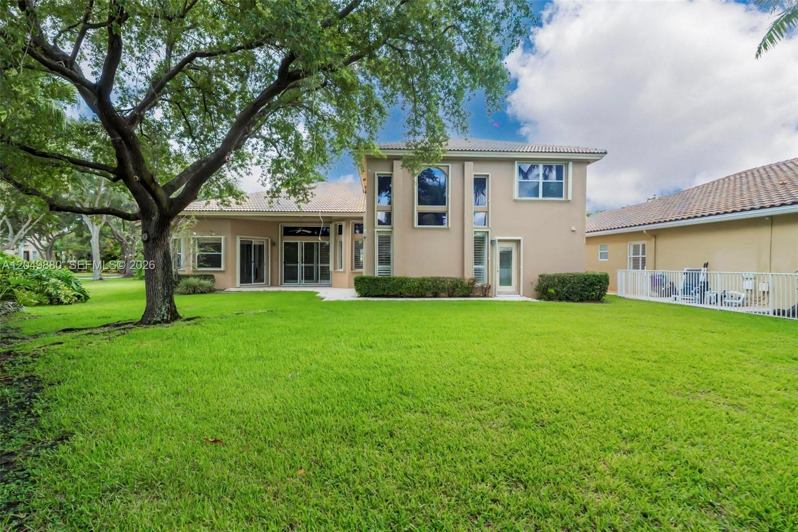 1811 NW 168th Ave