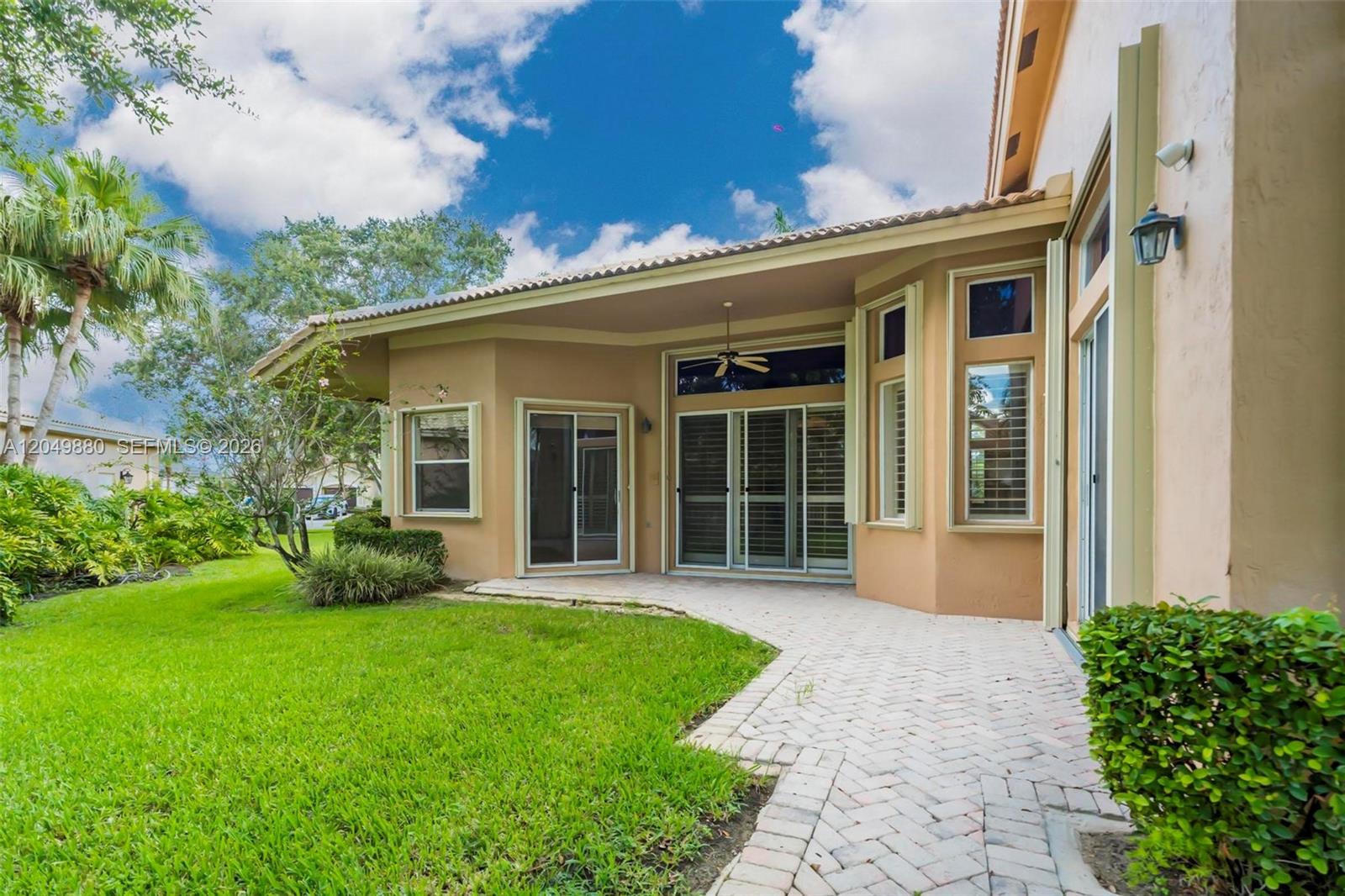 1811 NW 168th Ave
