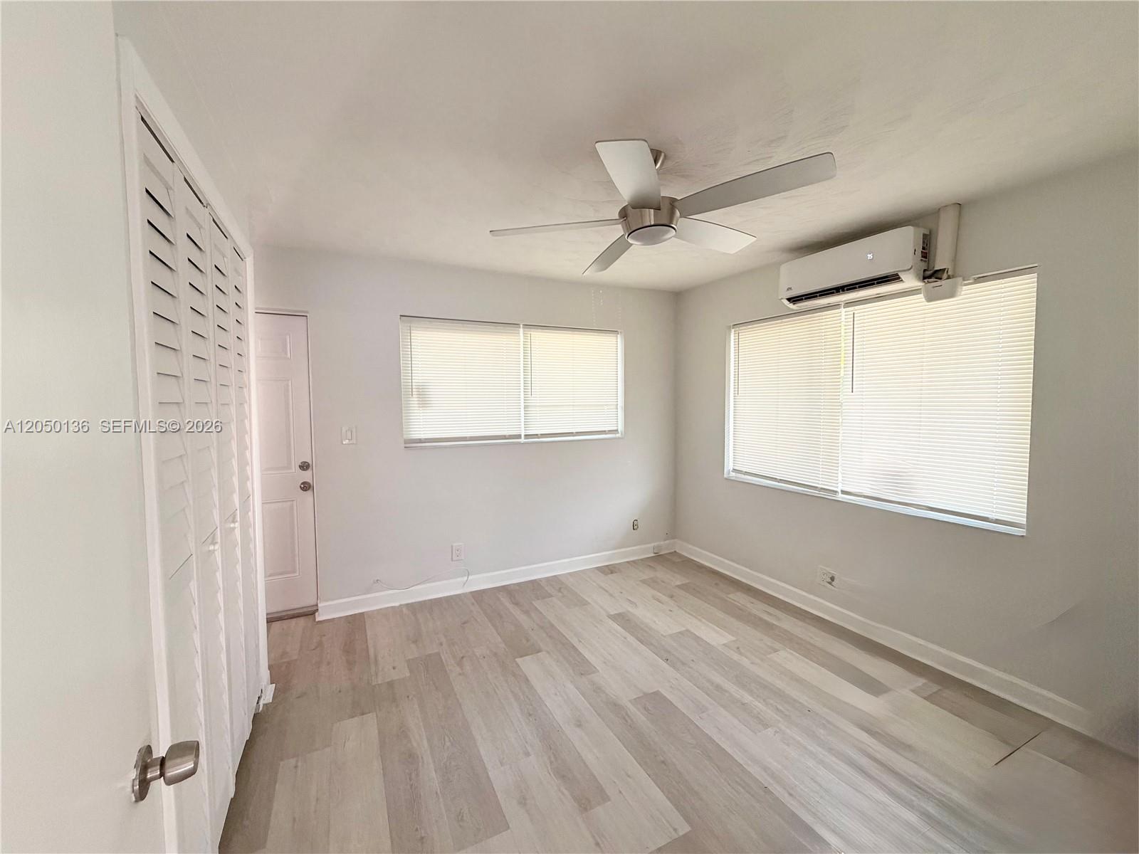 1632 NE 4th Pl # 1