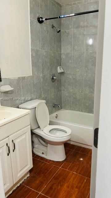4160 NW 21st St # B Unit: 242-B
