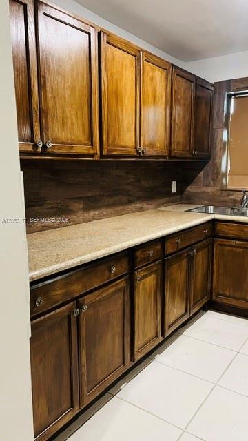 4160 NW 21st St # B Unit: 242-B
