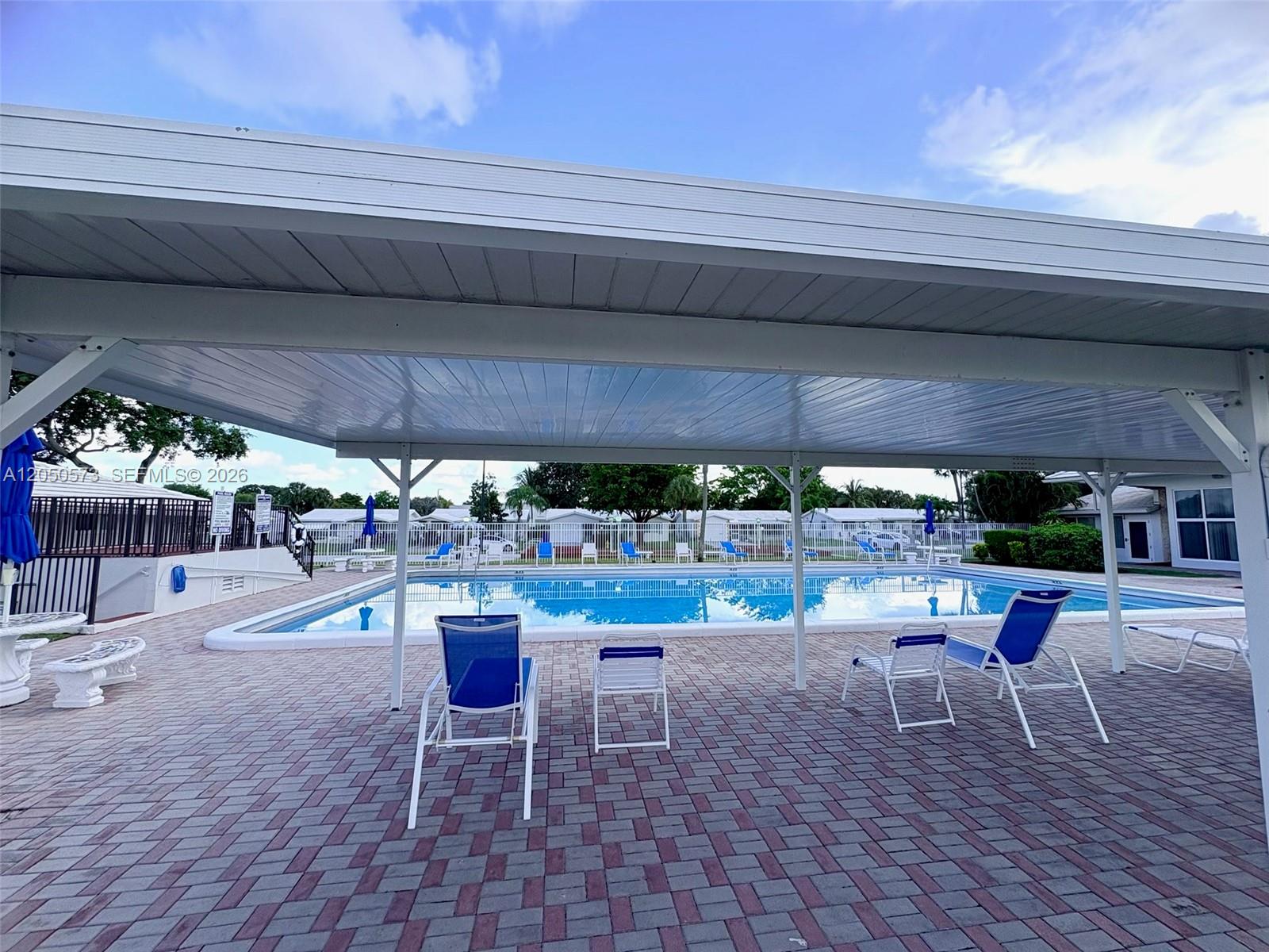 140 NW 27th St
