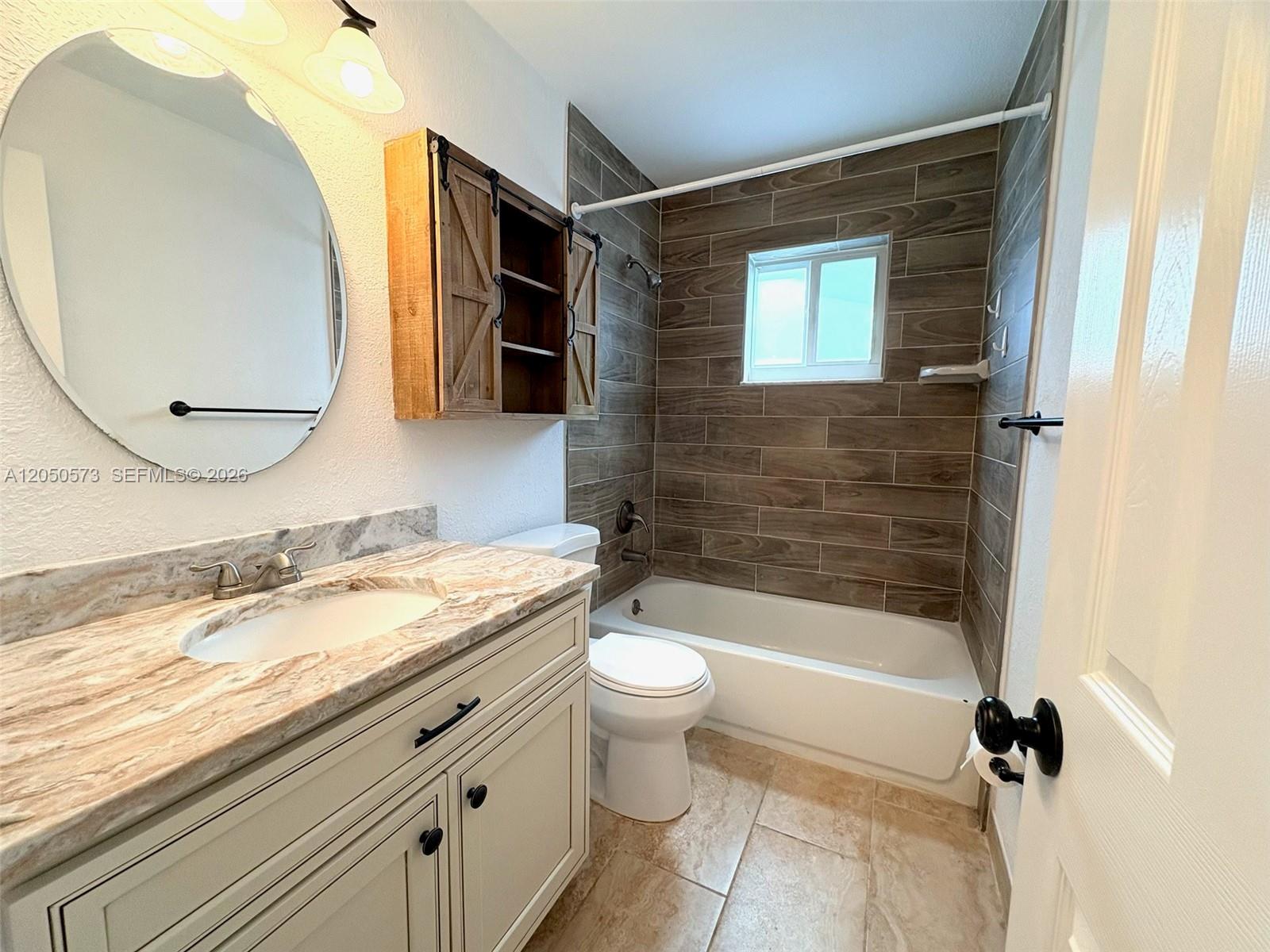 140 NW 27th St