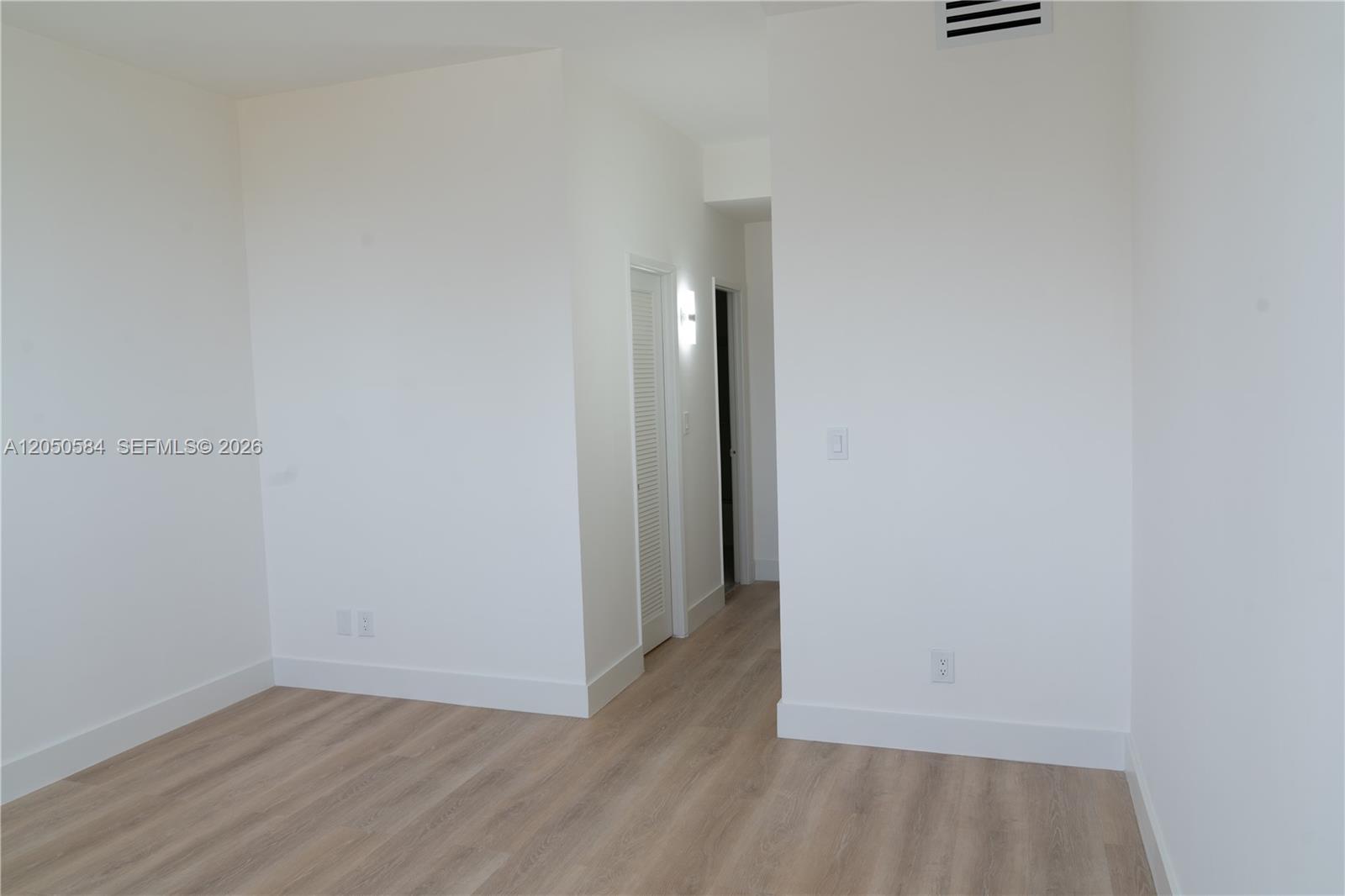 19390 Collins Ave # 24 Unit: PH-24