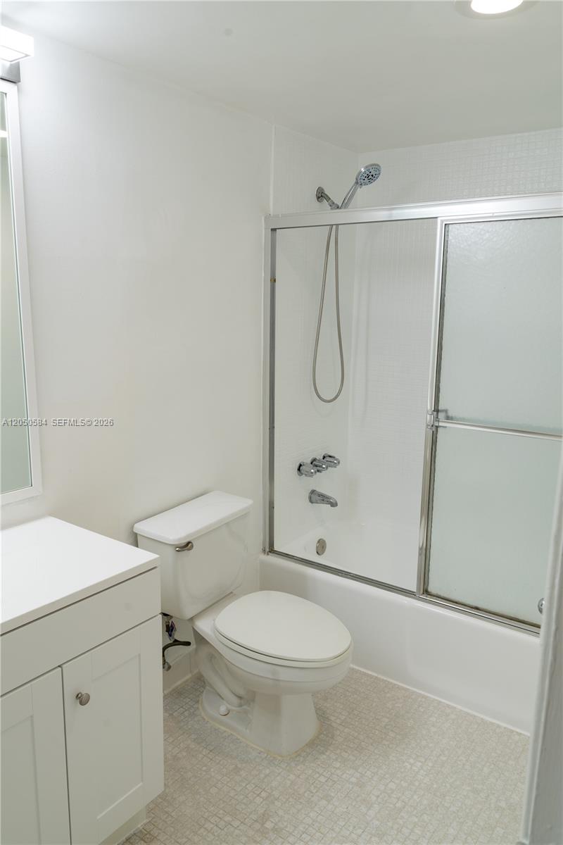 19390 Collins Ave # 24 Unit: PH-24