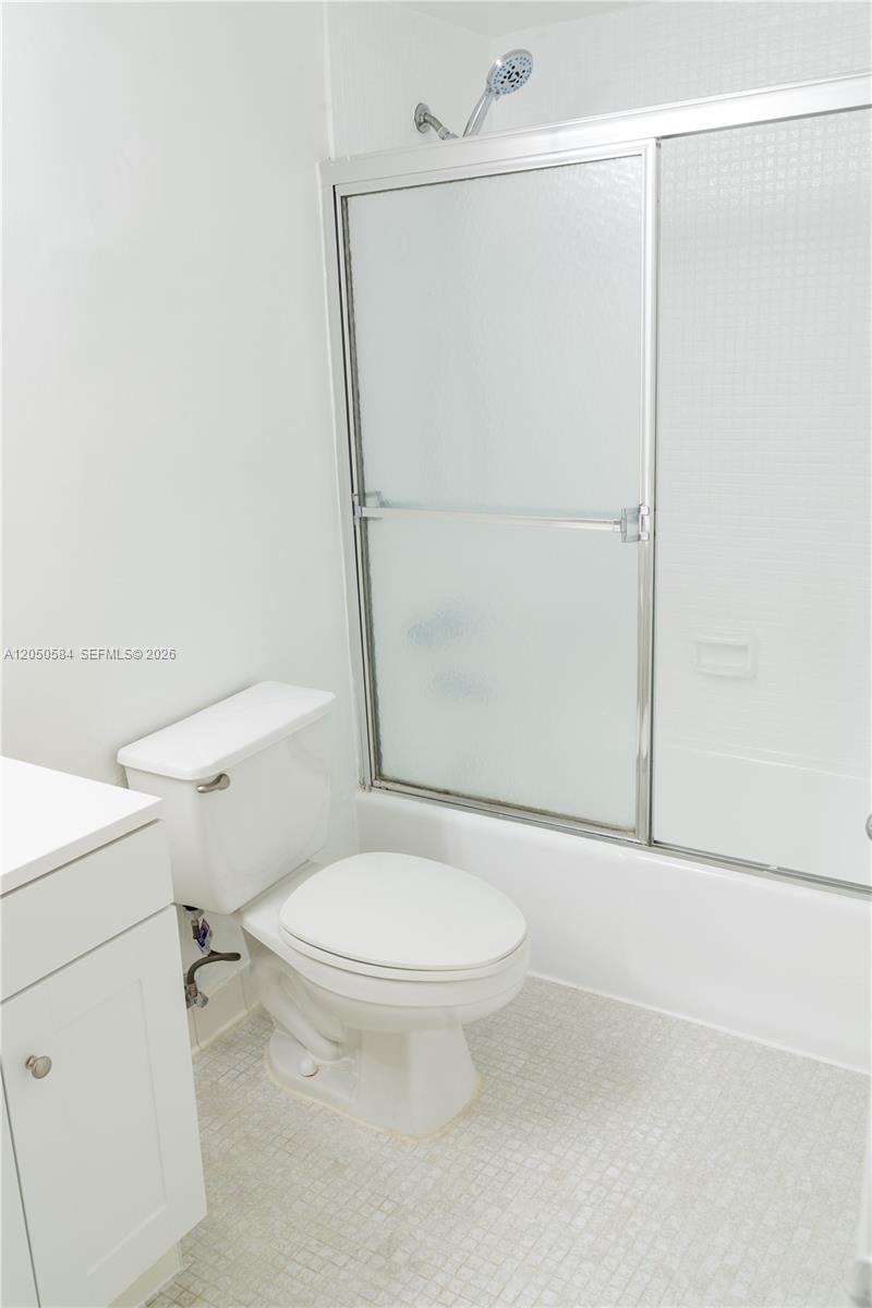 19390 Collins Ave # 24 Unit: PH-24