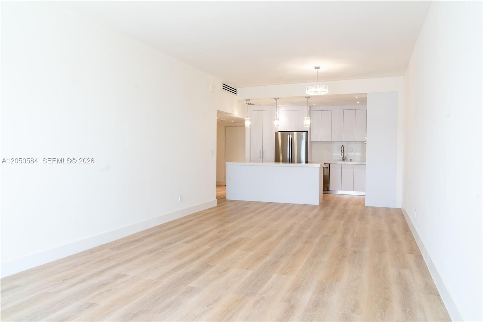 19390 Collins Ave # 24 Unit: PH-24