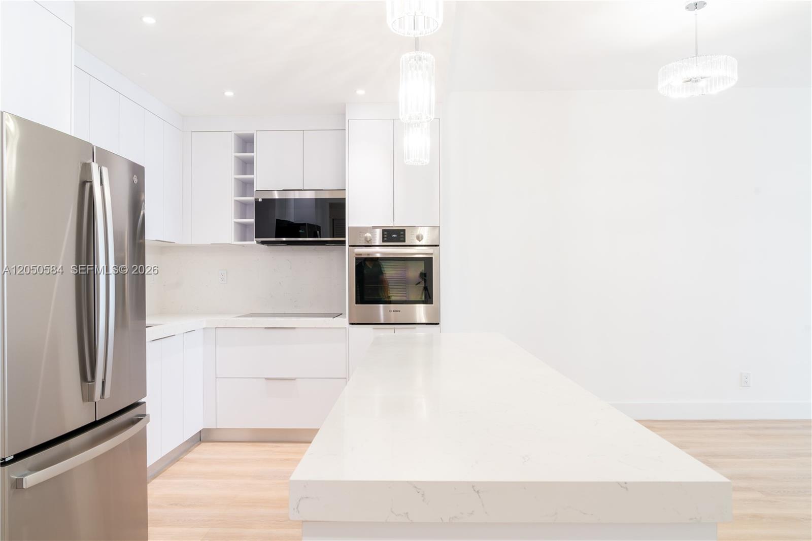 19390 Collins Ave # 24 Unit: PH-24