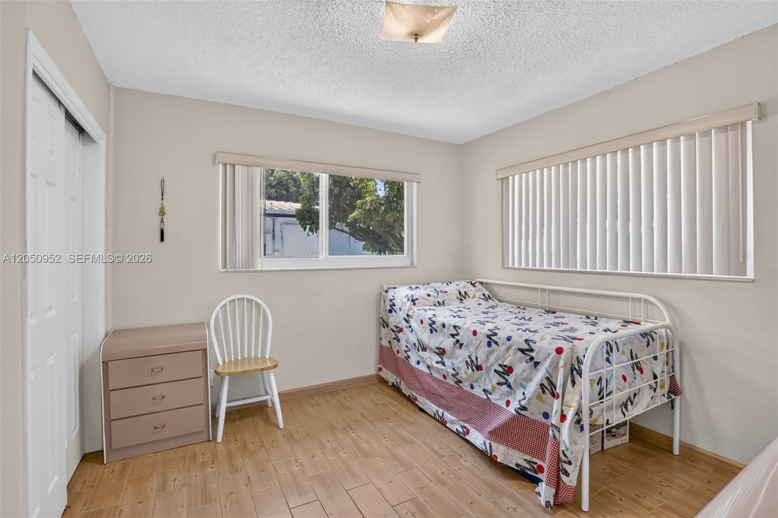 206 N 32nd Ave
