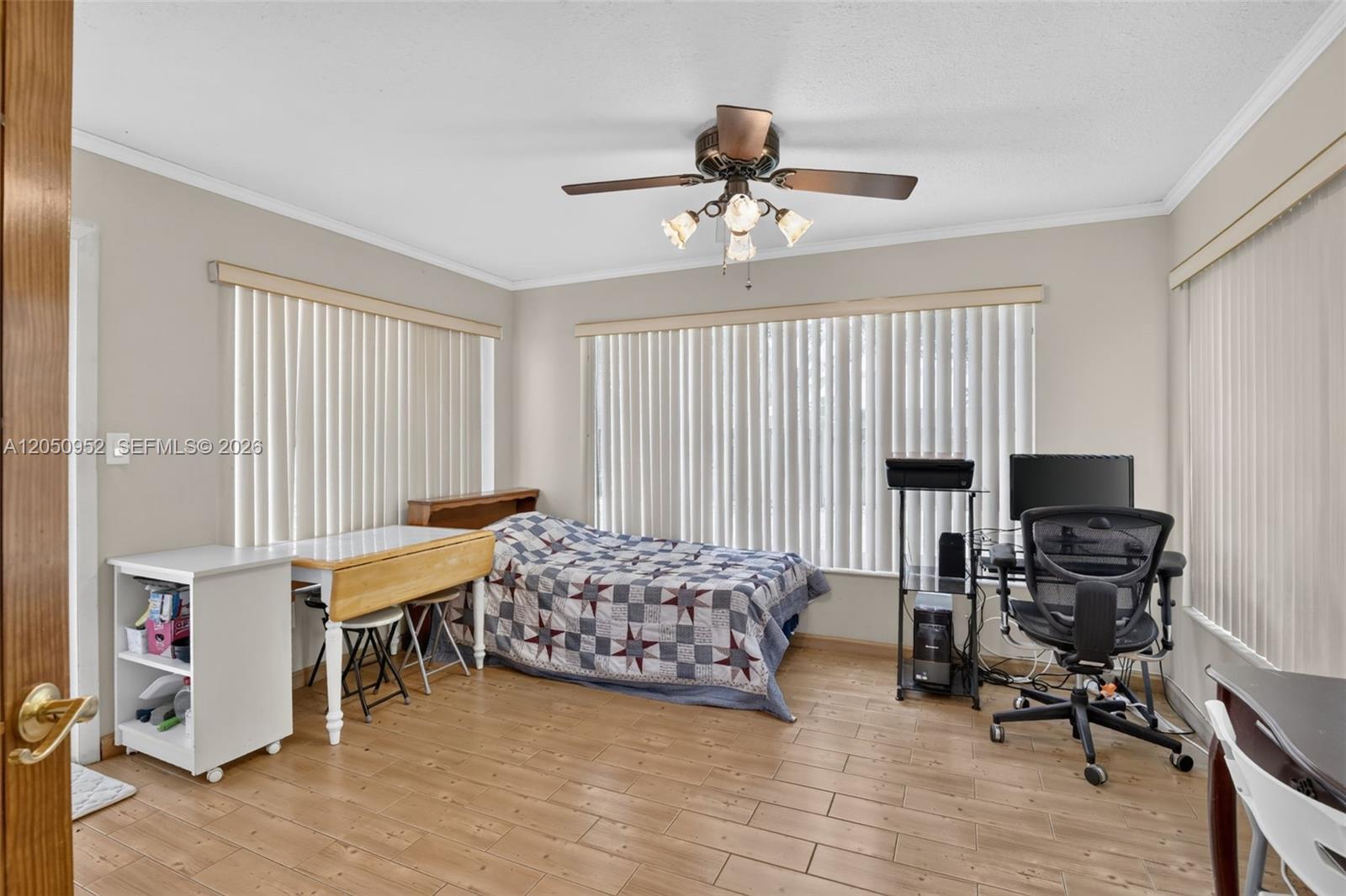 206 N 32nd Ave