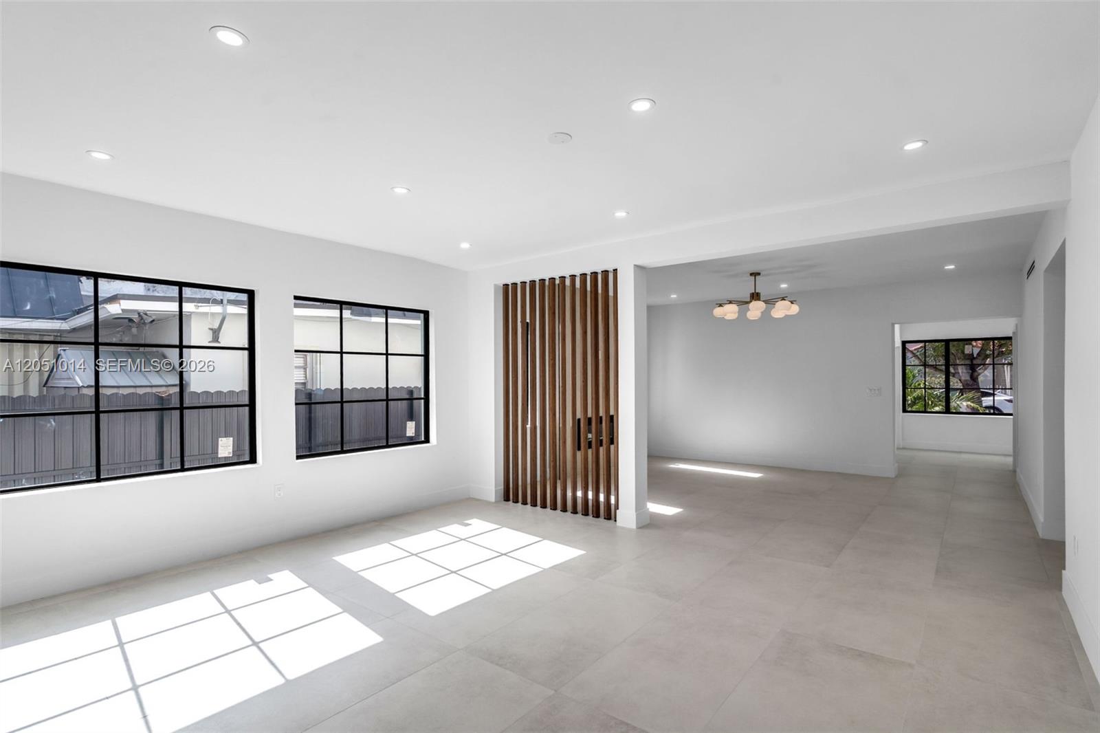 1760 SW 16th Ter