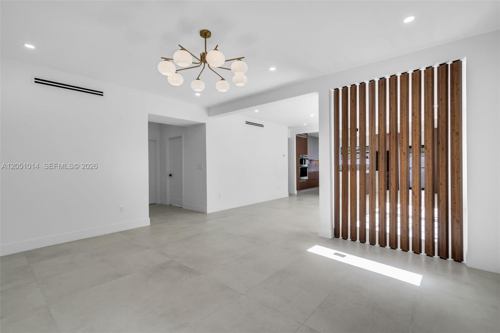1760 SW 16th Ter