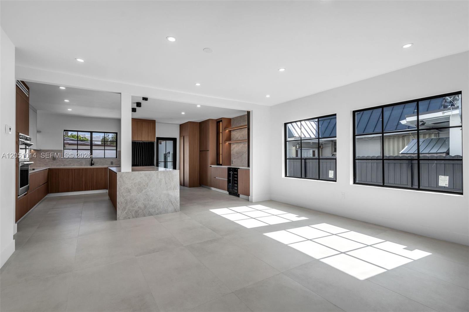 1760 SW 16th Ter