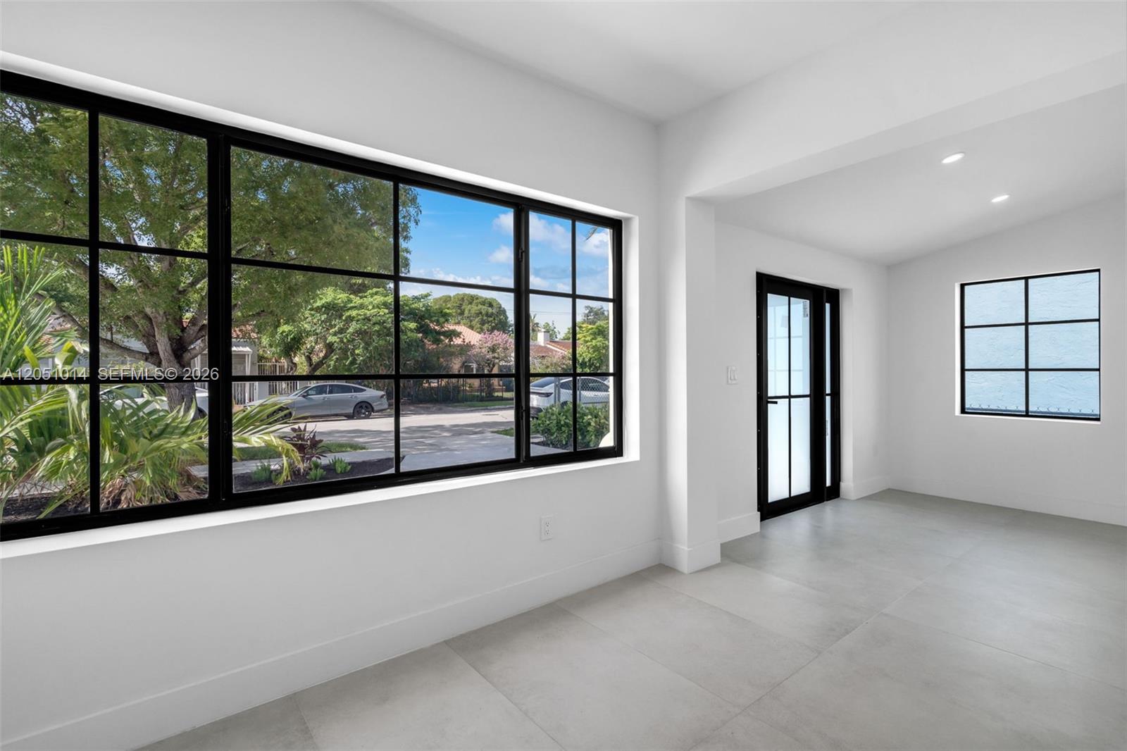 1760 SW 16th Ter