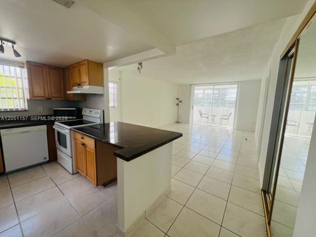 16410 Miami Dr # 209