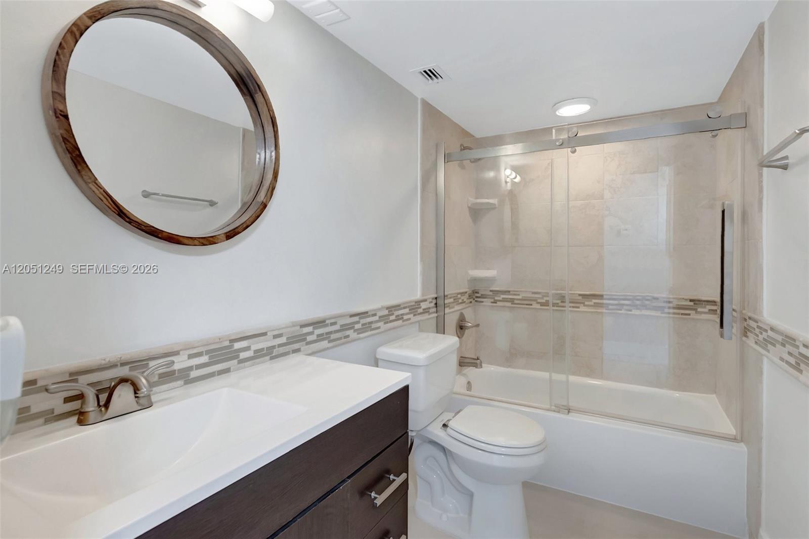 2851 S Ocean Blvd # 4M