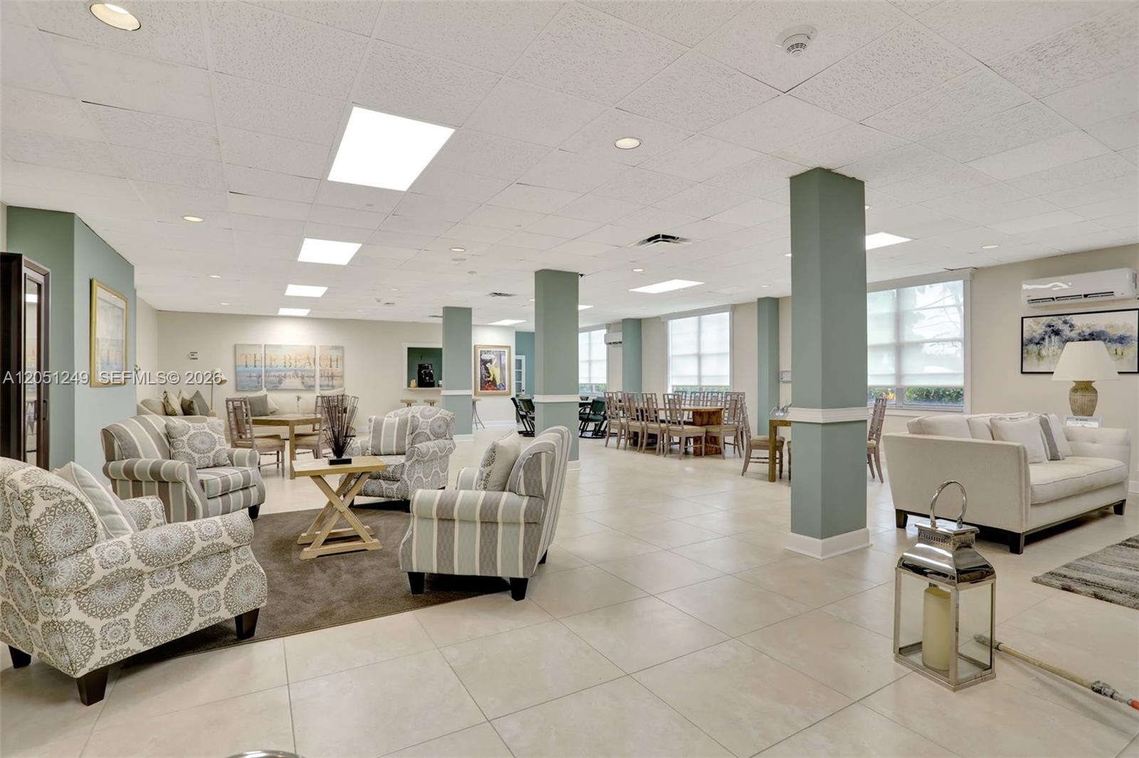 2851 S Ocean Blvd # 4M