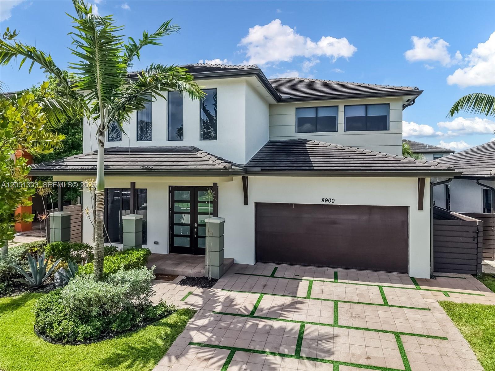 8900 NW 161st Ter