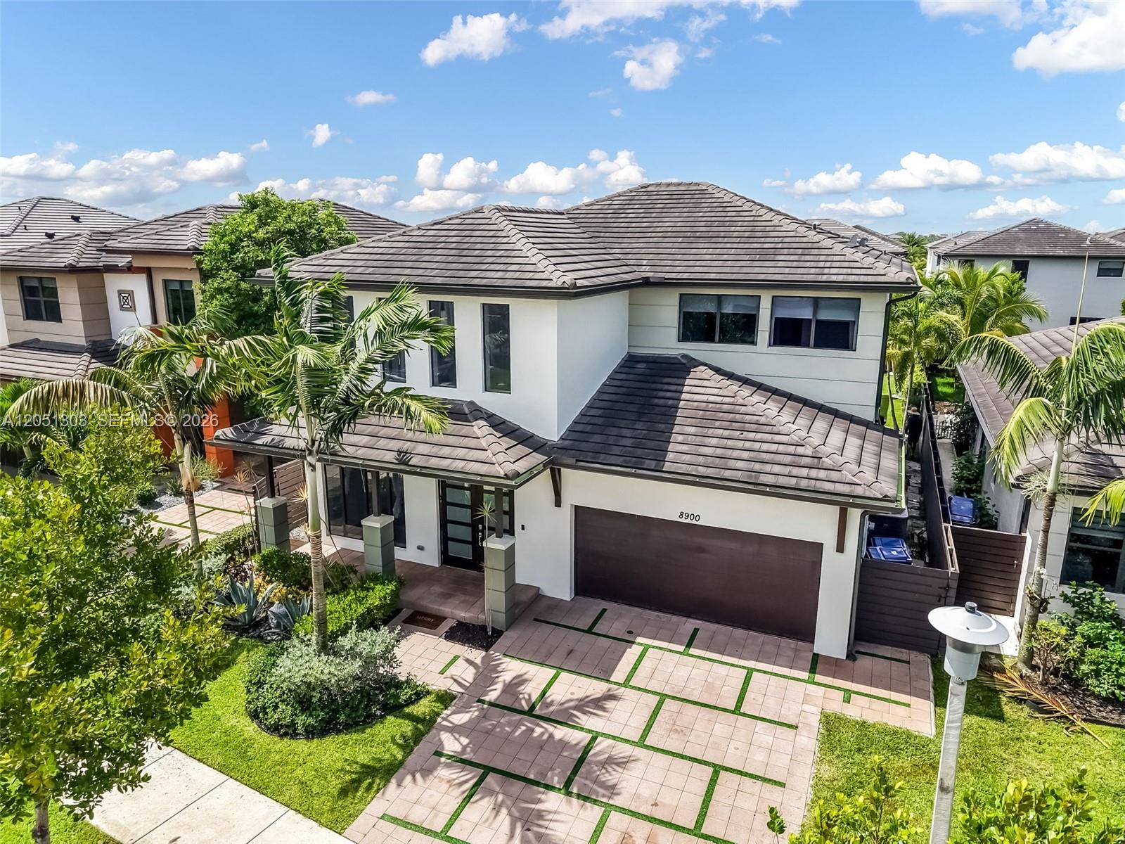 8900 NW 161st Ter