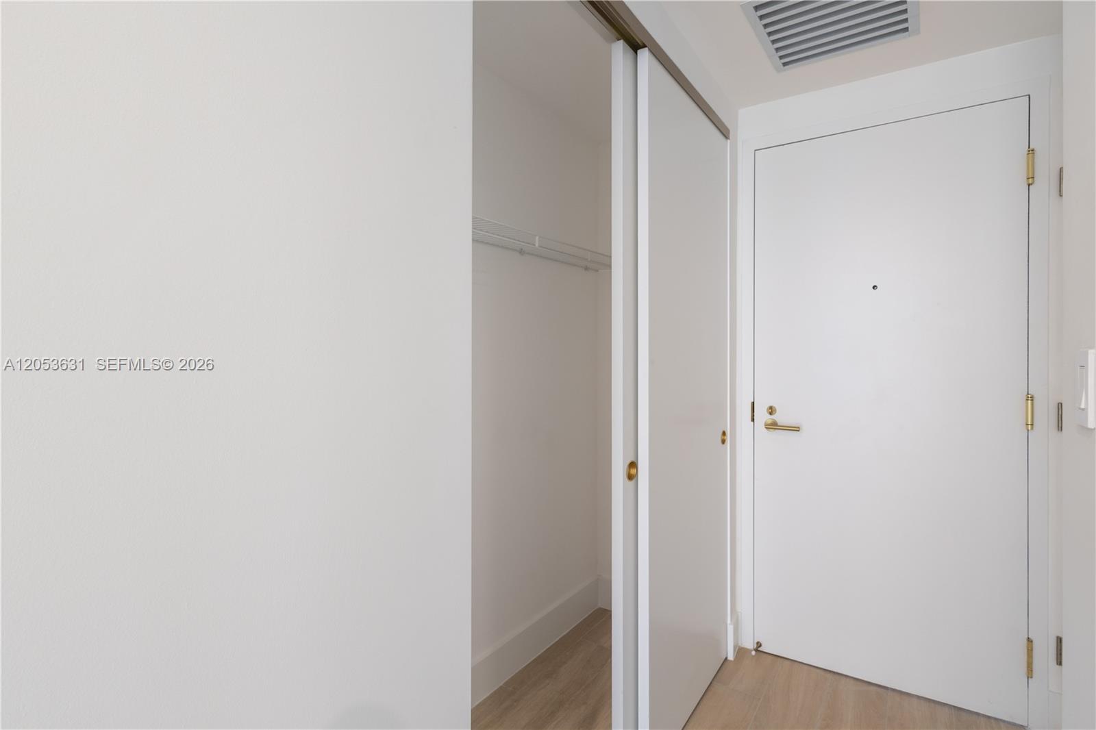 90 NE 32nd ST # 815