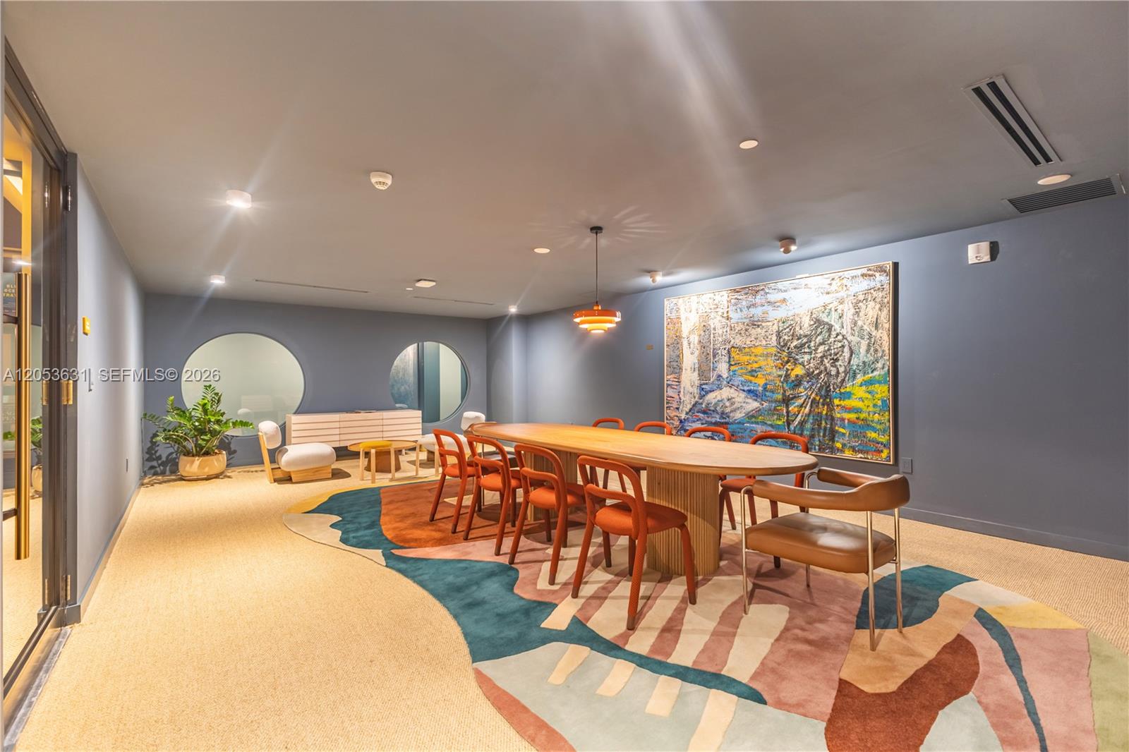 90 NE 32nd ST # 815