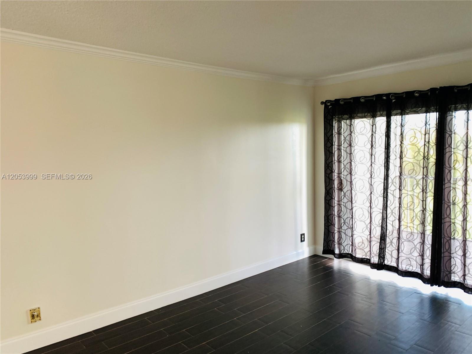 2850 N Palm Aire Dr # 404