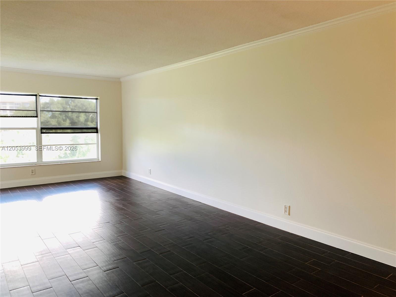 2850 N Palm Aire Dr # 404