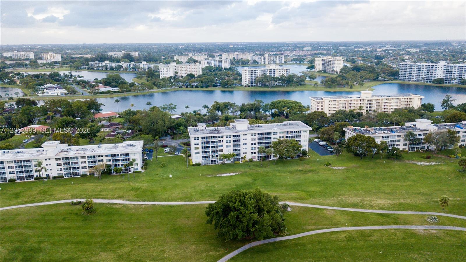 2850 N Palm Aire Dr # 404