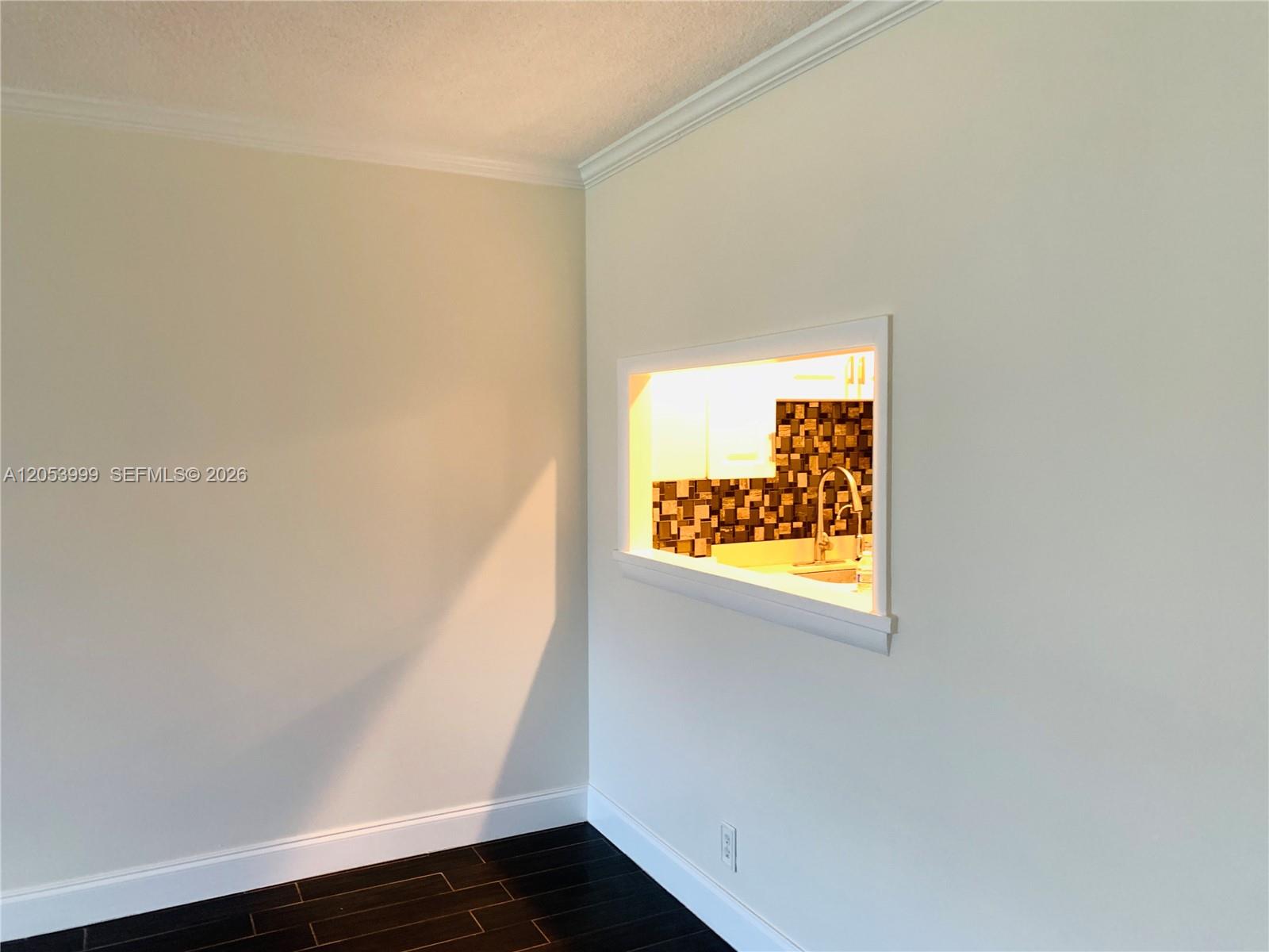 2850 N Palm Aire Dr # 404