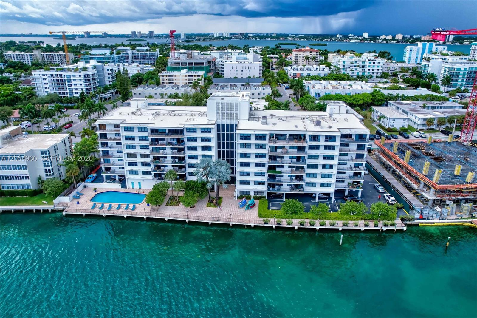 10101 E Bay Harbor Dr # 502