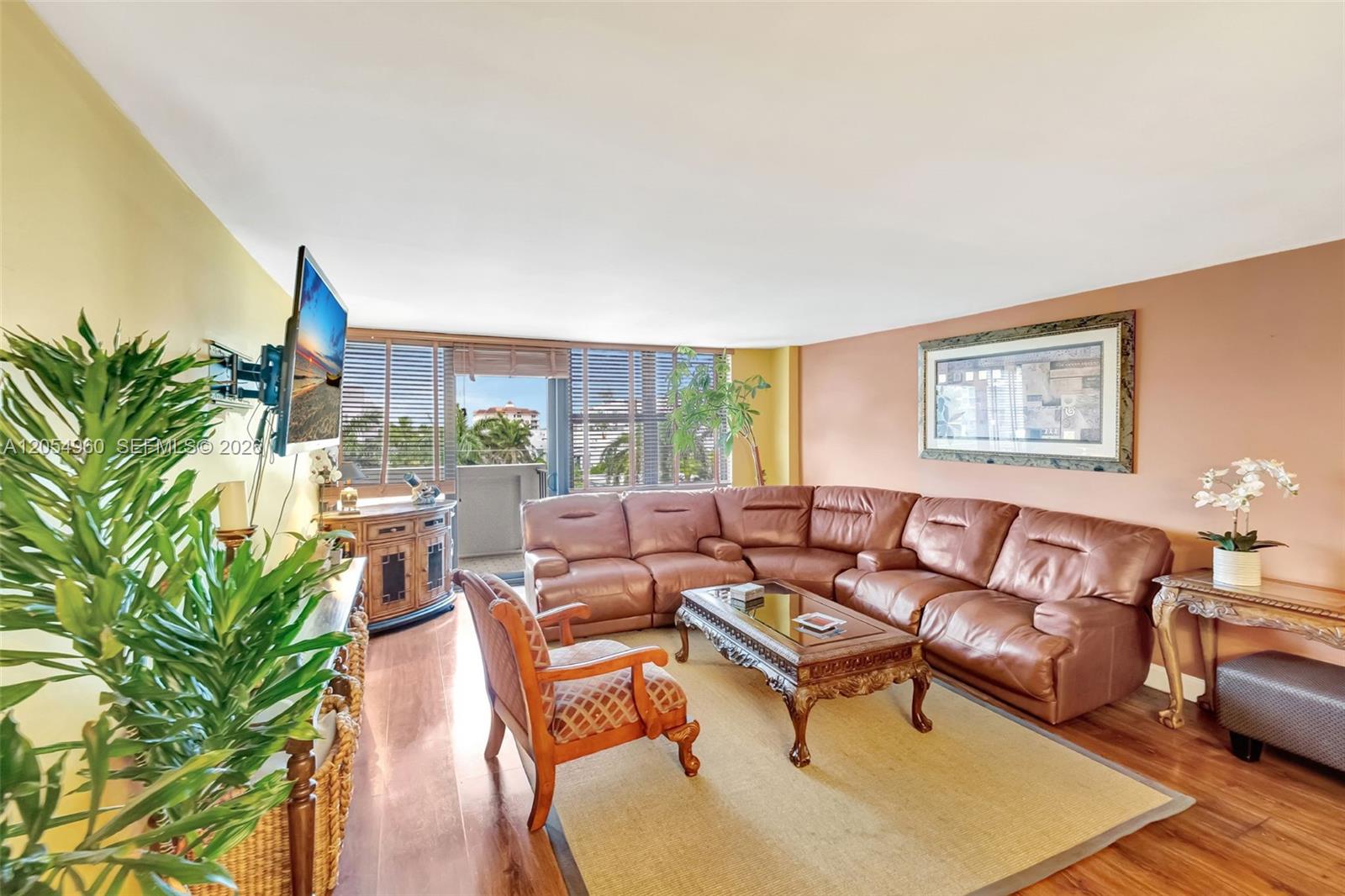 10101 E Bay Harbor Dr # 502