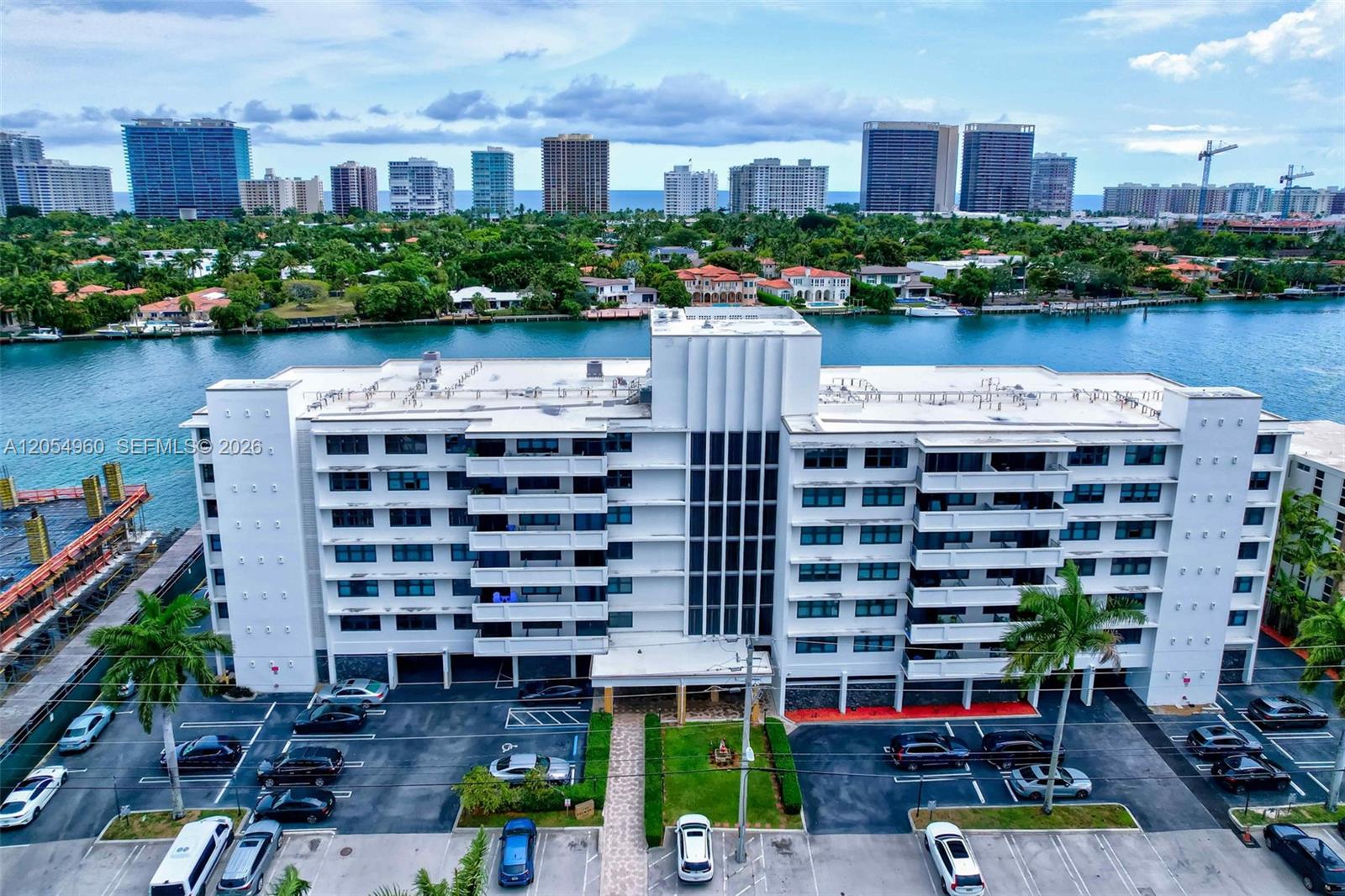 10101 E Bay Harbor Dr # 502
