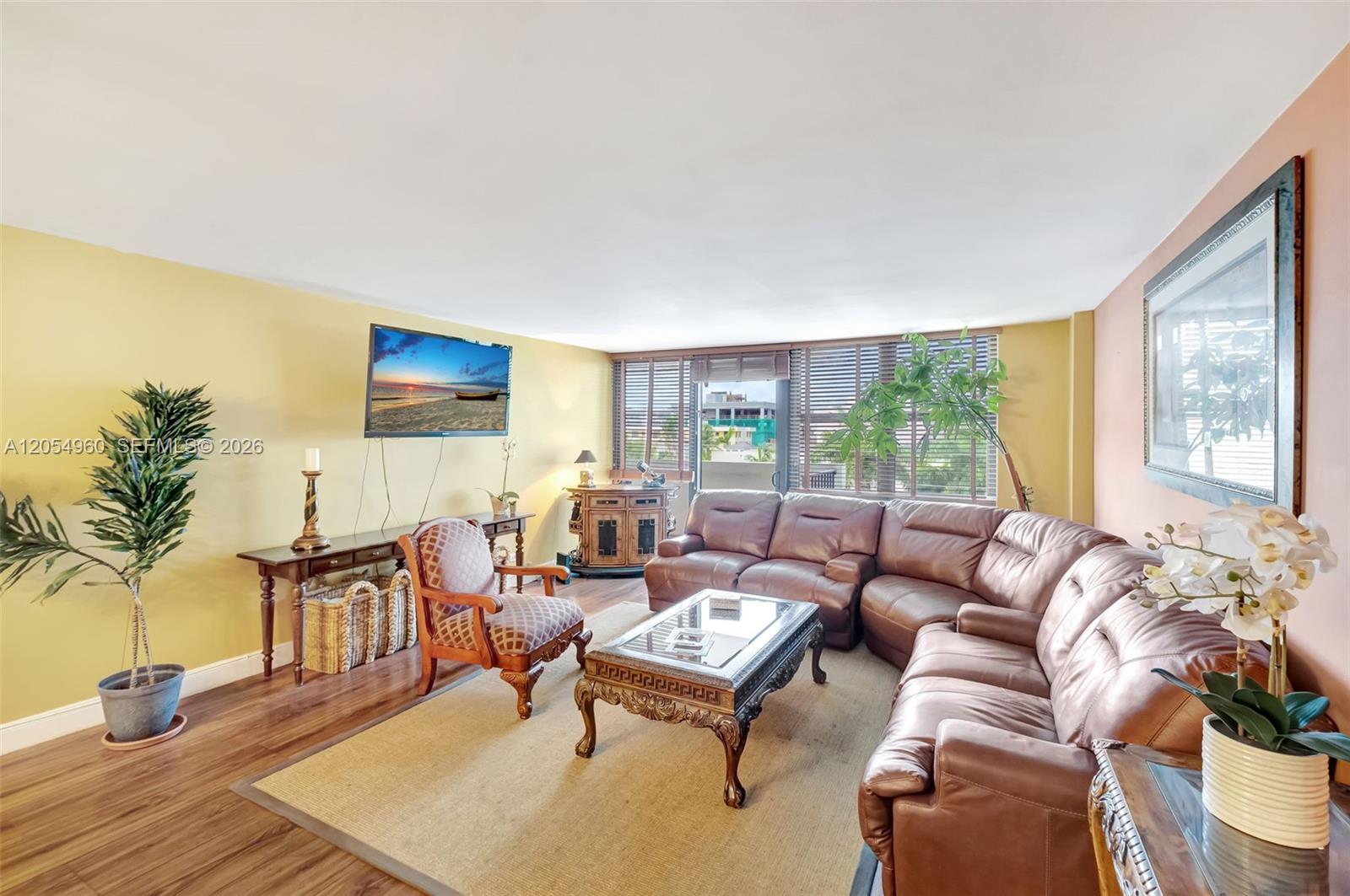 10101 E Bay Harbor Dr # 502